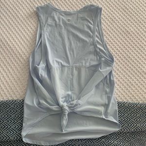 Tie-back Lululemon tank